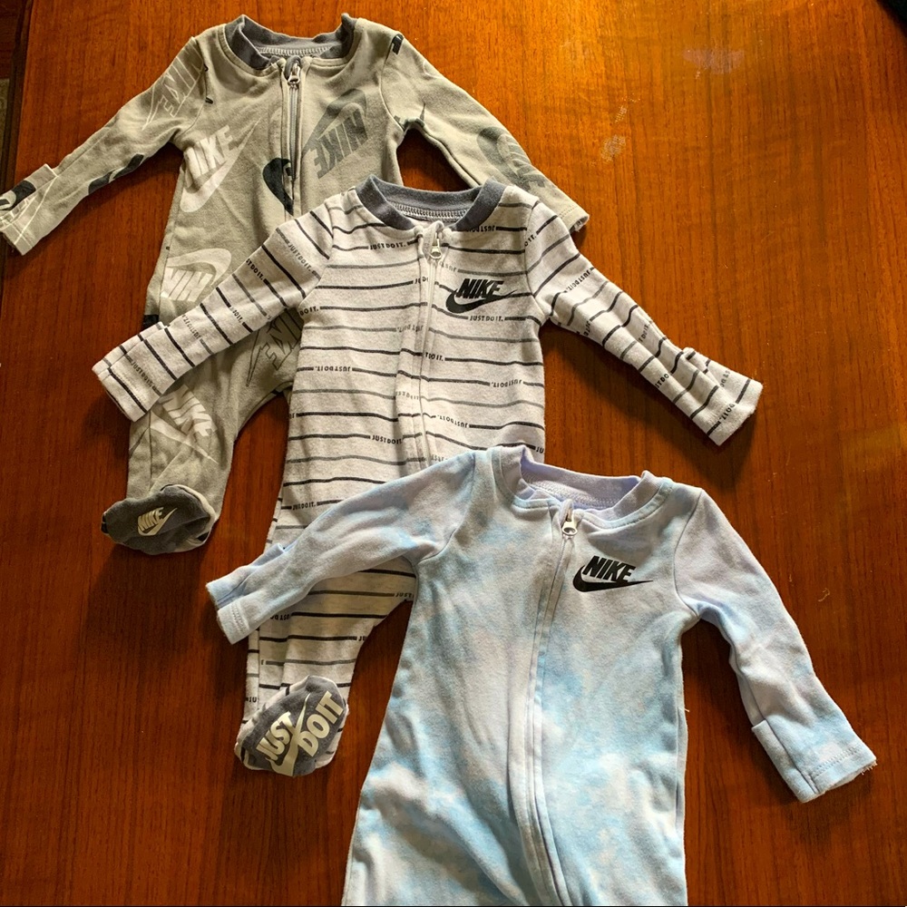 Baby Nike sleep & play pajamas